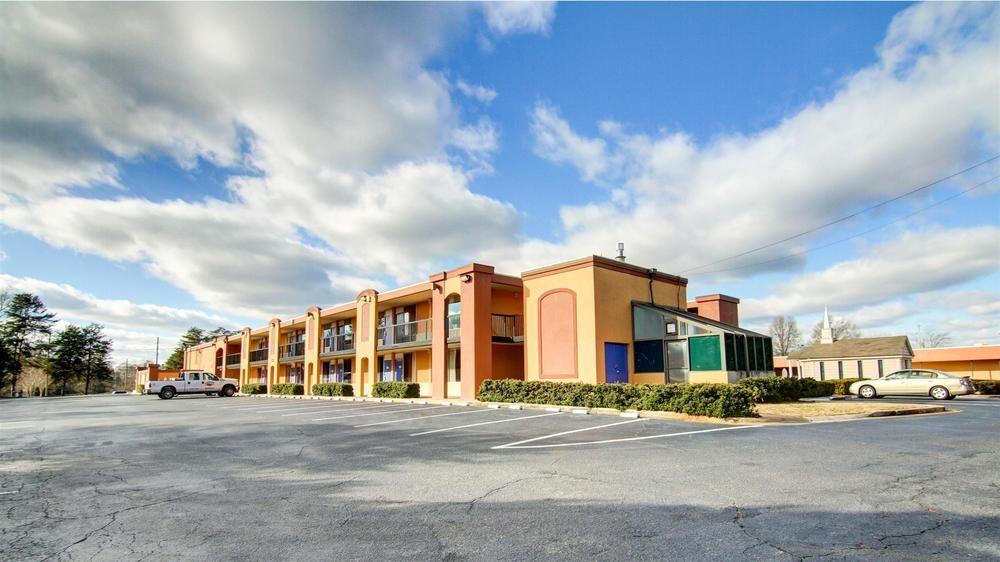 Red Roof Inn פורסית' מראה חיצוני תמונה